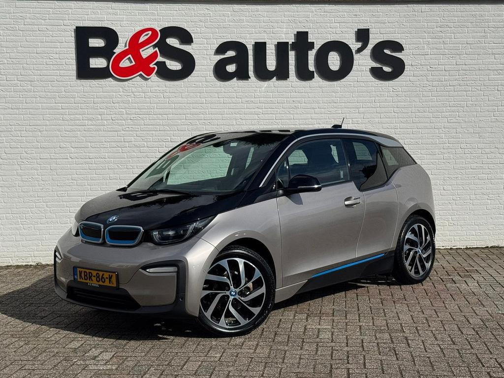 BMW i3 Executive Edition SOH 100% 42 kWh Pdc+camera Navi Sto, Auto's, Automaat, Parkeersensor, Grijs, Te koop