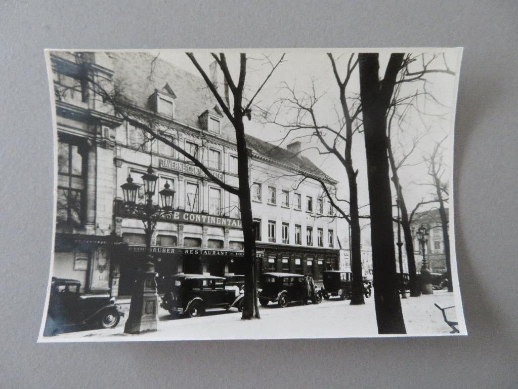 1936 groenplein cafe taverne restaurant Continentale, Verzamelen, Foto's en Prenten, Foto, Ophalen of Verzenden, Zo goed als nieuw