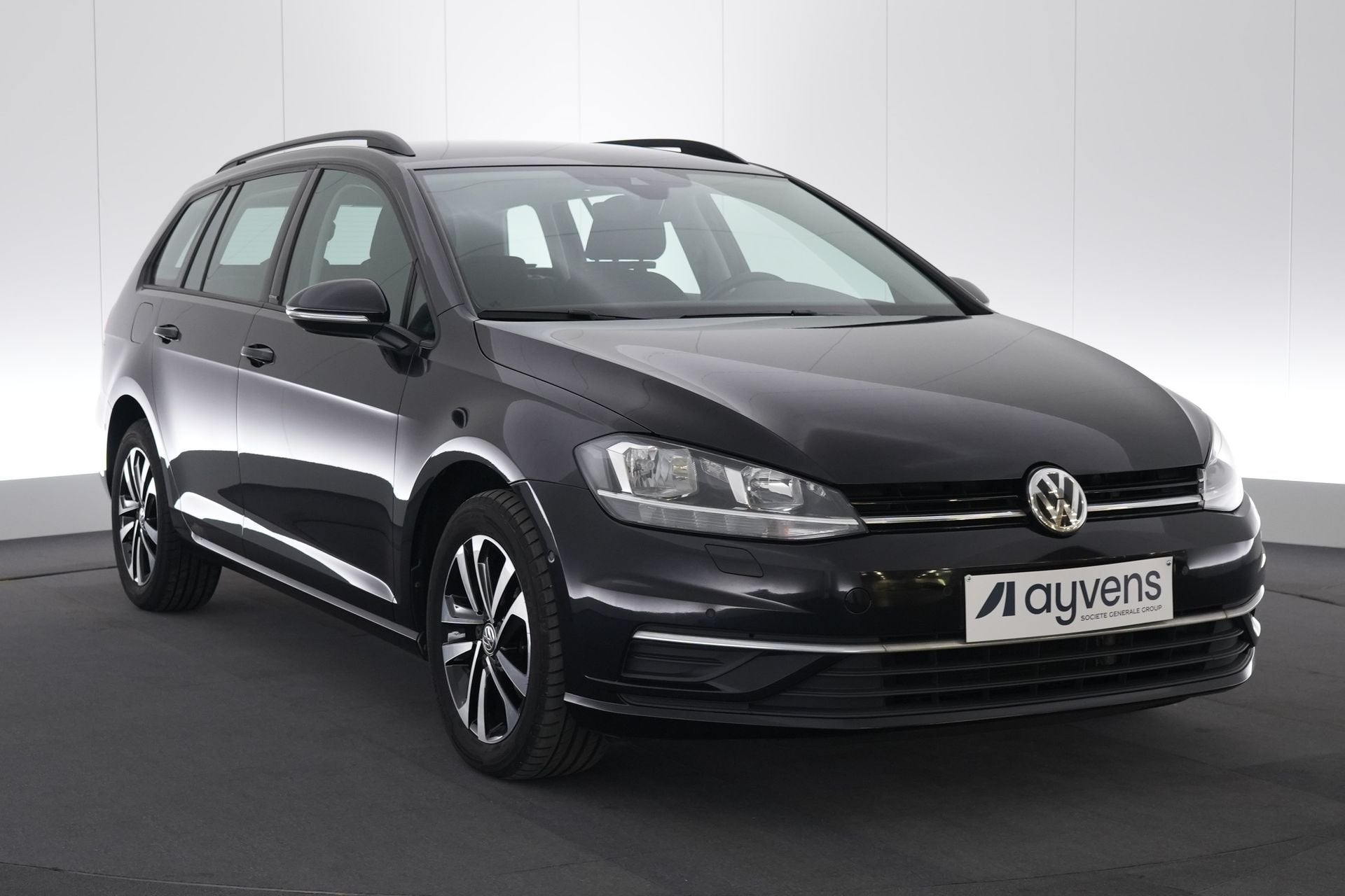 (1XXA924) VOLKSWAGEN GOLF VII VARIANT, Voorwielaandrijving, Stof, Gebruikt, Euro 6