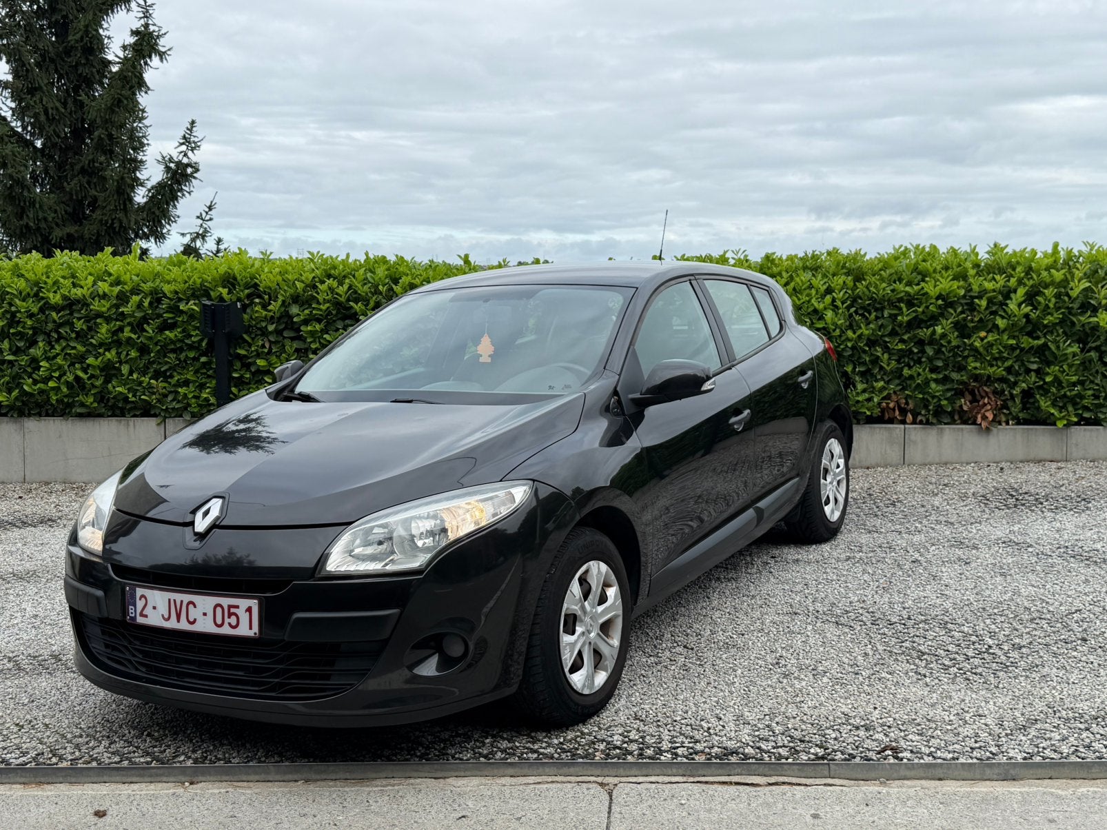 Renault Megan 1.6i essence km139450, Autos, Achat, Boîte manuelle, Noir, 5 portes