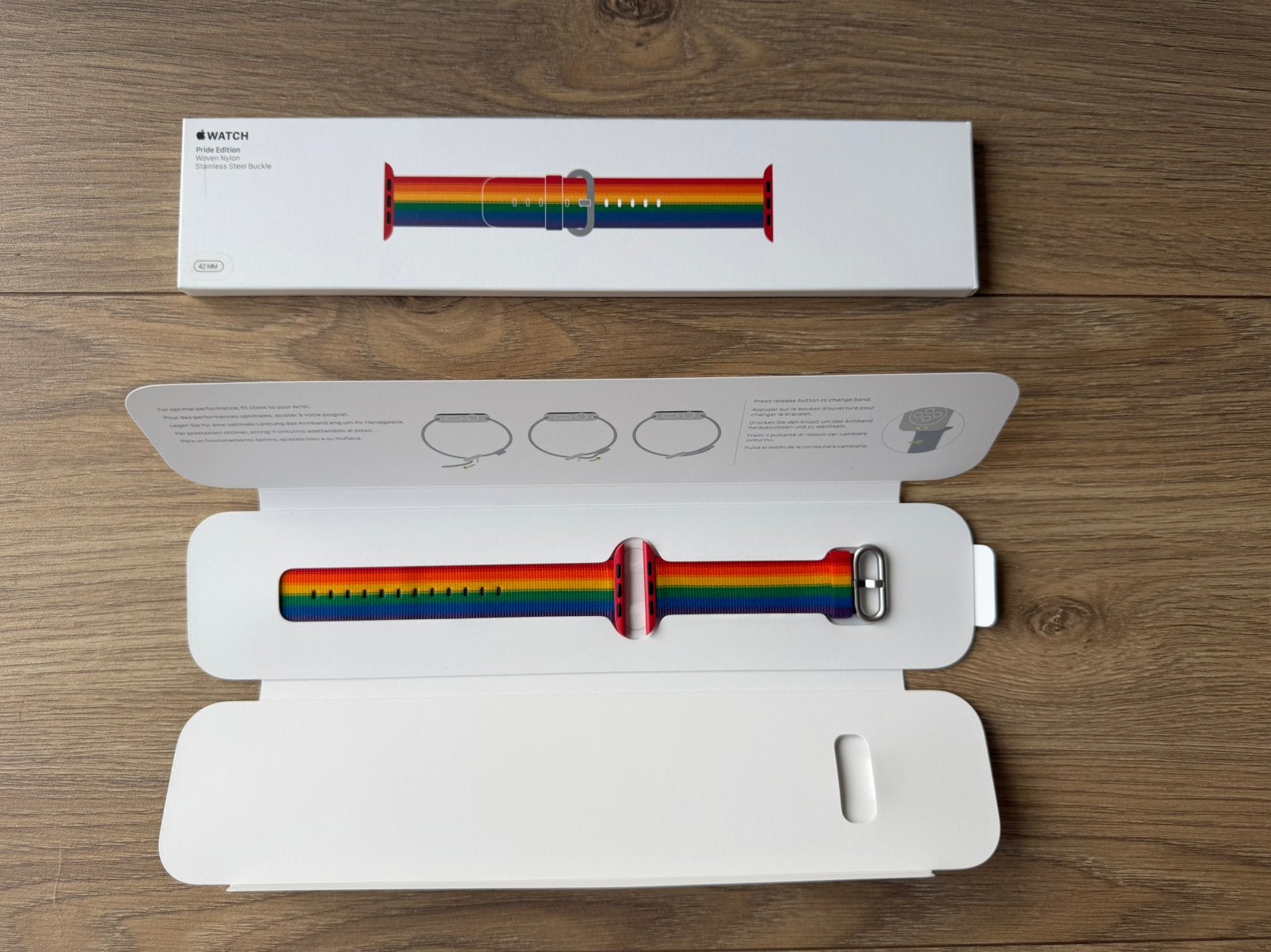 Apple Watch Band - Pride 2017, Enlèvement, Neuf, Sangle