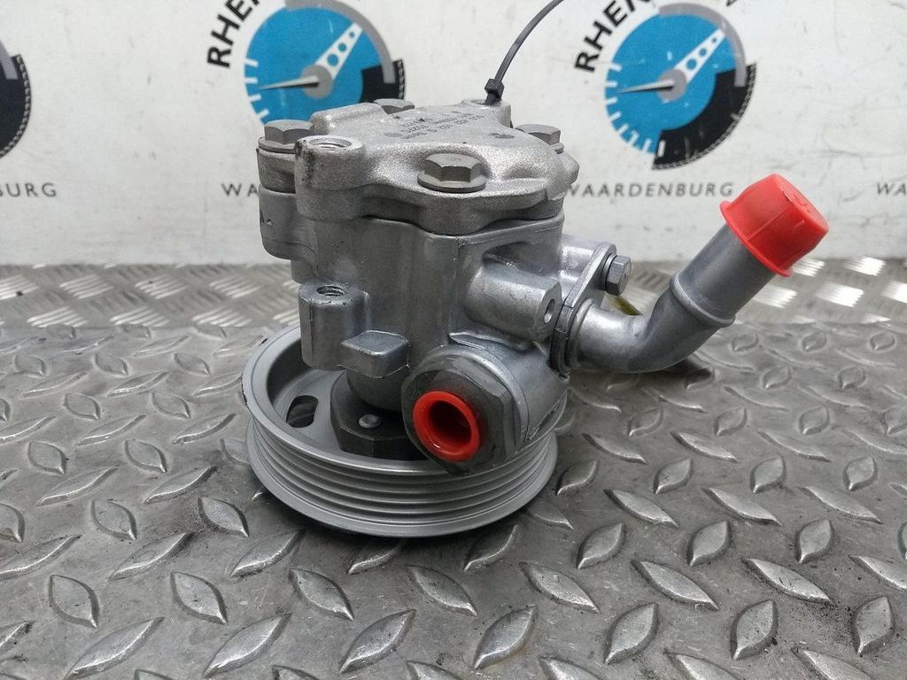 VOLKSWAGEN JETTA STUURPOMP 2012, Ophalen of Verzenden, Gebruikt, Stiba lid