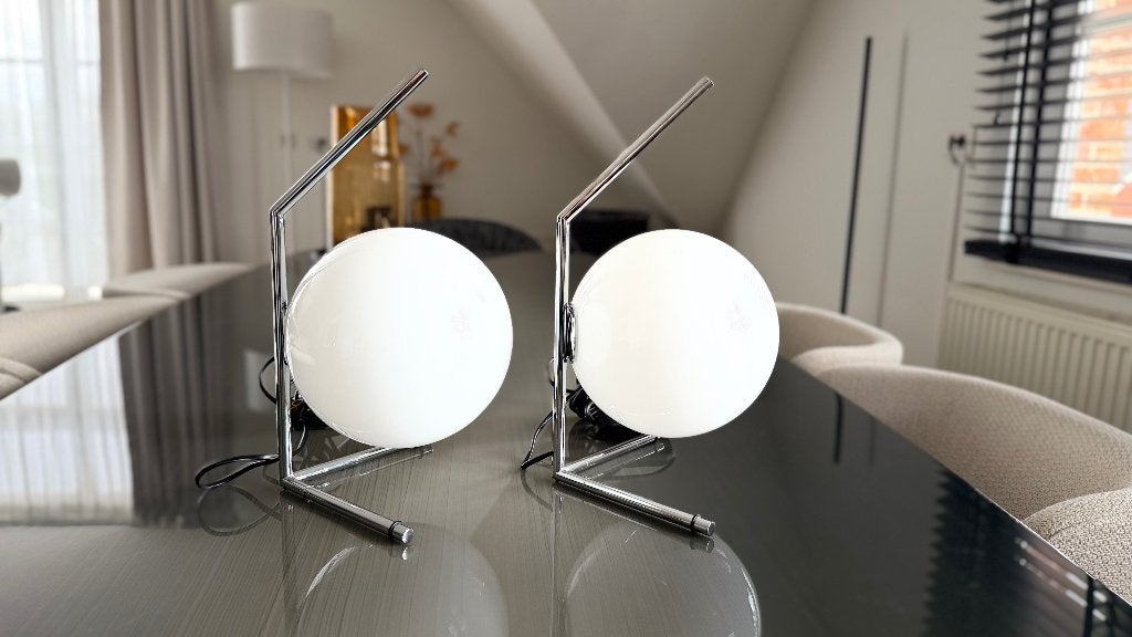 2x Flos IC Lights T1 Low, Chrome - Like New, Original Boxes, Huis en Inrichting, Ophalen, Overige merken, Zo goed als nieuw, Glas