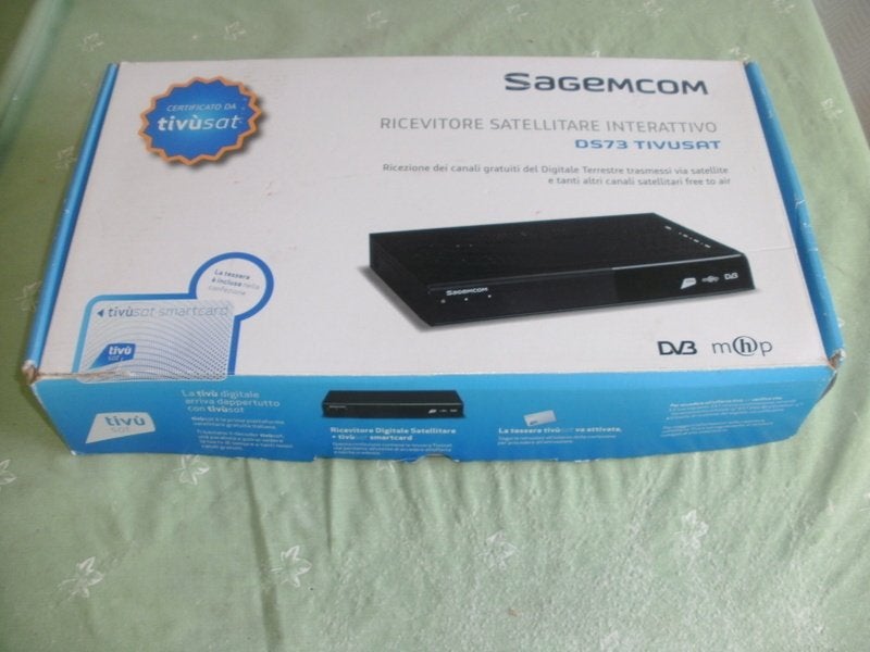 tv sataliet 2x, TV, Hi-fi & Vidéo, Antennes paroboliques, Enlèvement, Accessoires d'antenne (parabolique)