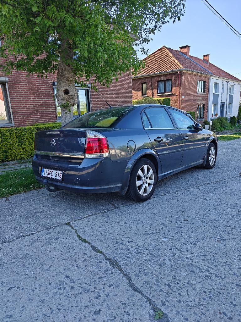 Je vends ma voiture Opel Vectra en très bon état !, Autos, Opel, Particulier, Vectra, Diesel, Euro 4, 5 portes, Boîte manuelle