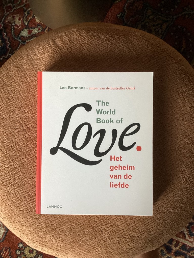 Love Leo Bormans, Boeken, Ophalen