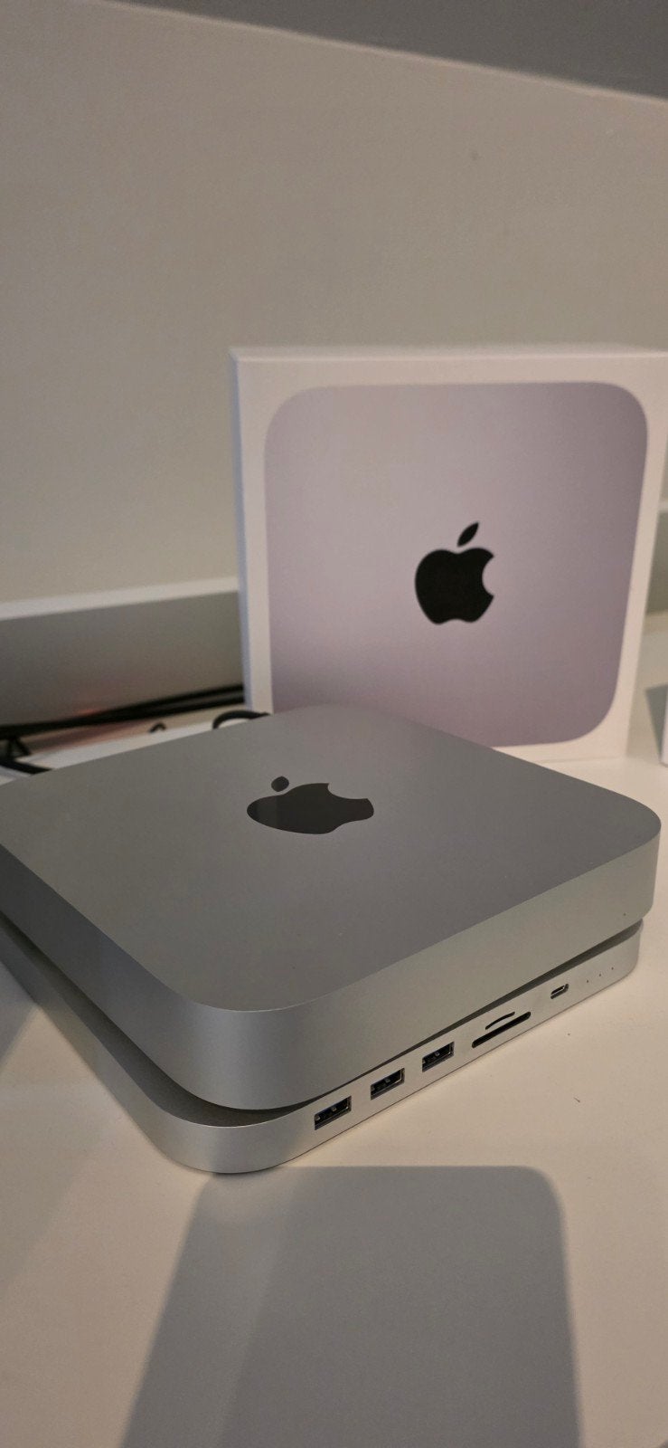 Mac mini M1 16gb 256gb ssd + docking, Computers en Software, 256 GB, SSD, Ophalen of Verzenden, Zo goed als nieuw