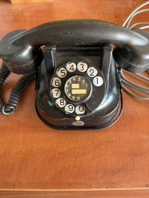Oude telefoon, Telecommunicatie, Ophalen, Gebruikt
