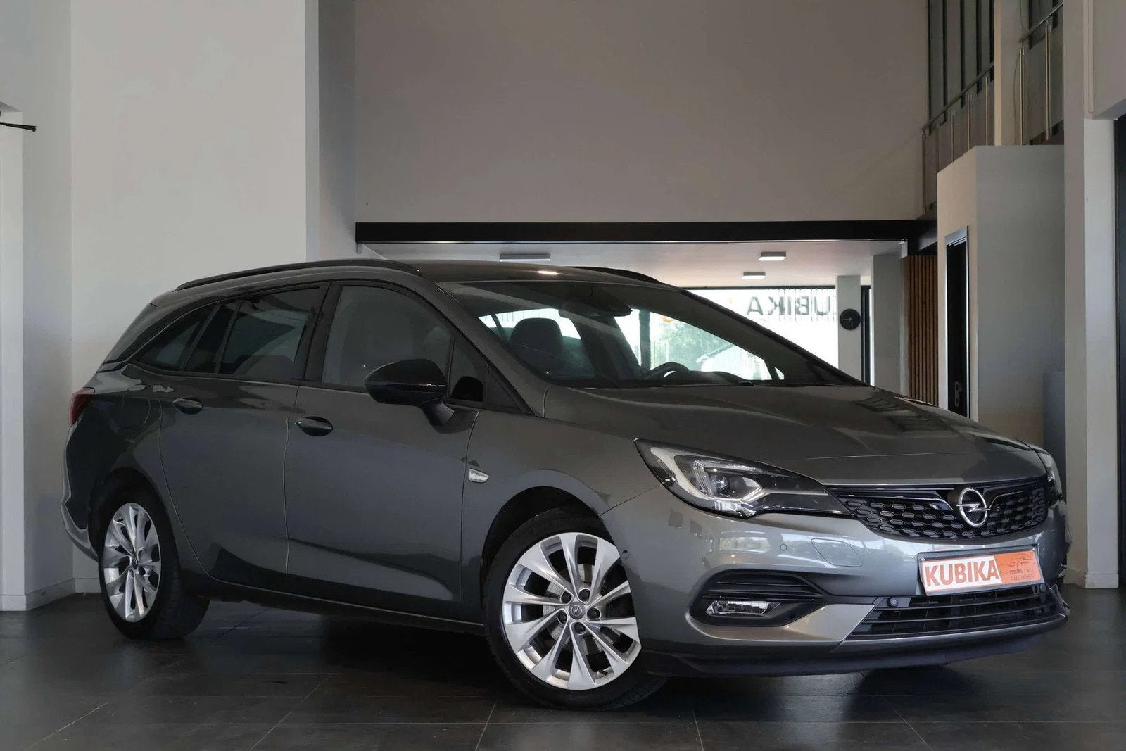 Opel Astra SPORTS TOURER+ 1.5 Turbo D Memory Keyless Garanti, Autos, Cuir, Argent ou Gris, Achat, 105 ch