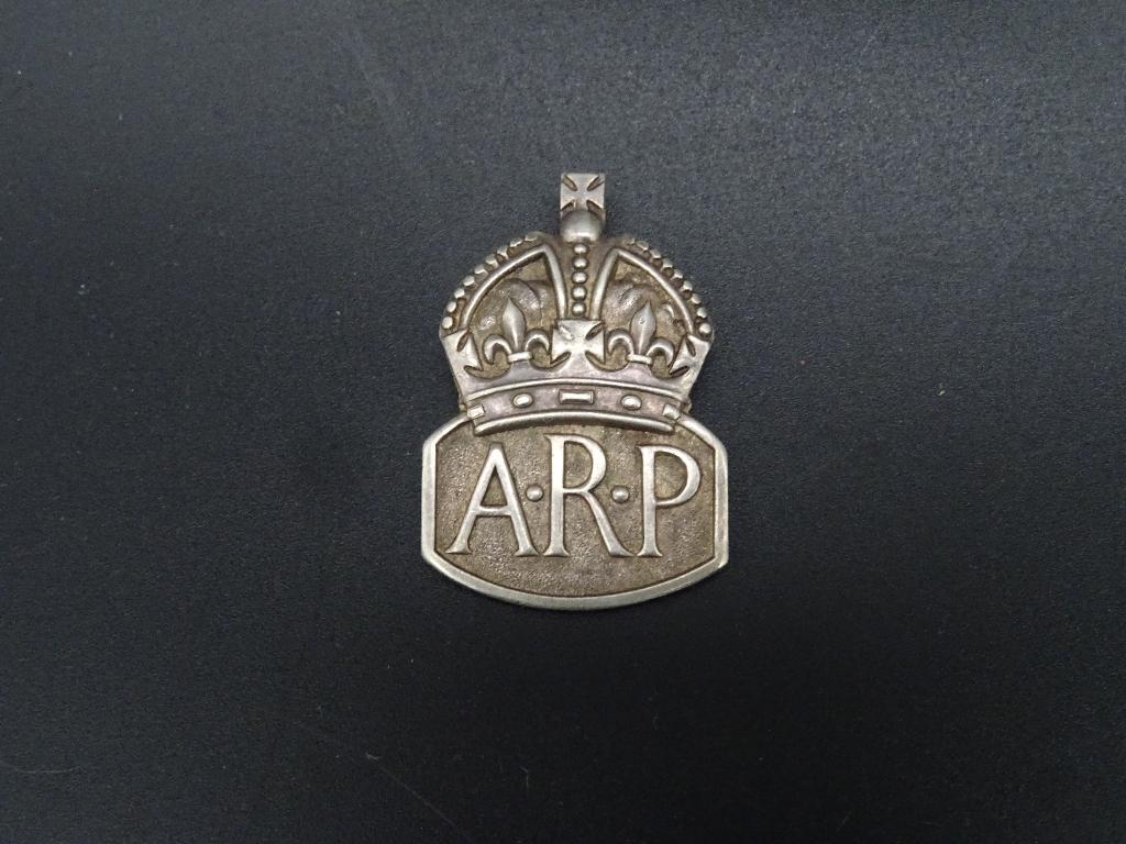 Insigne précaution contre les raids aériens britanniques ww2, Collections, Enlèvement ou Envoi, Autres, Ruban, Médaille ou Ailes
