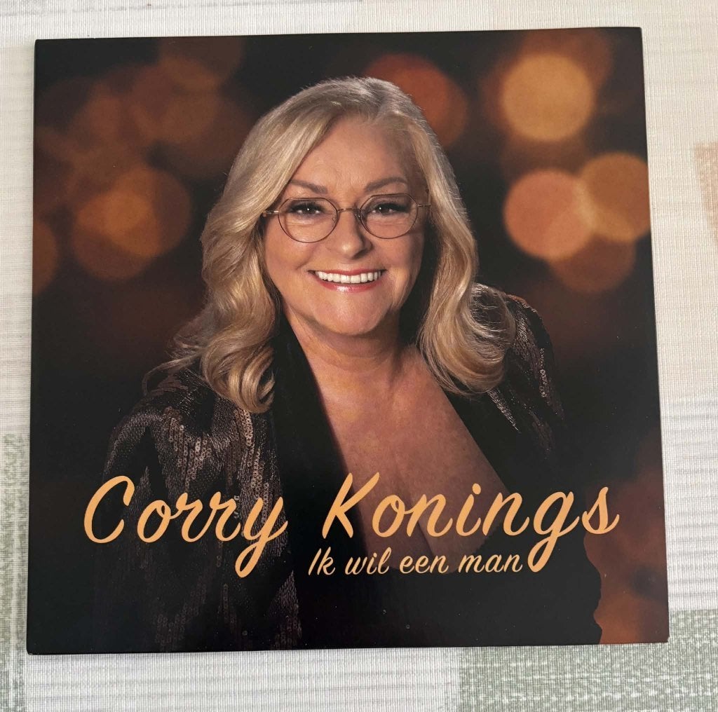 Corry Konings - Ik Wil Een Man (SV), Cd's en Dvd's, 7 inch, Ophalen of Verzenden, Zo goed als nieuw, Levenslied of Smartlap