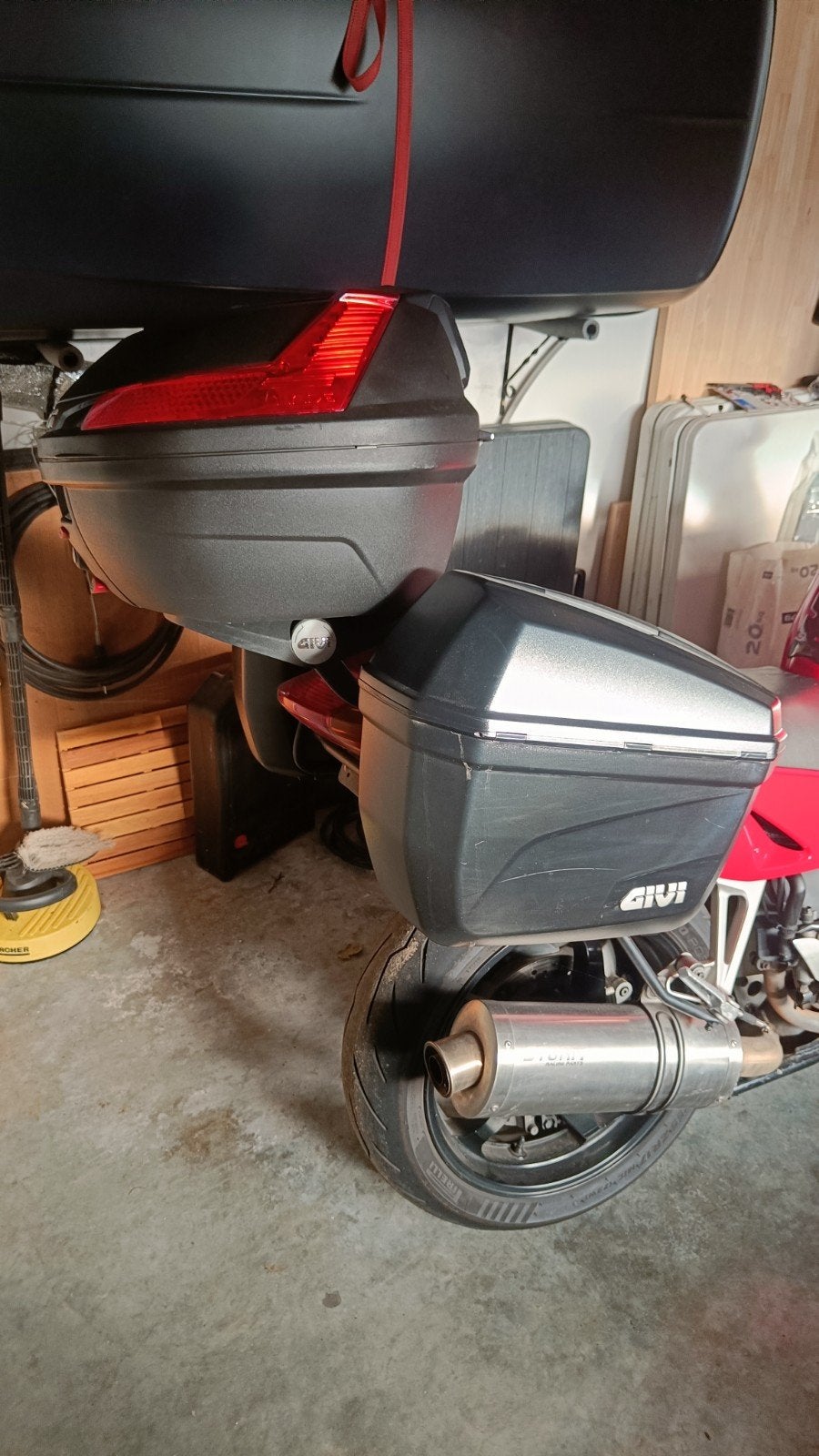 VFR 800 fi koffers, Ophalen, Gebruikt