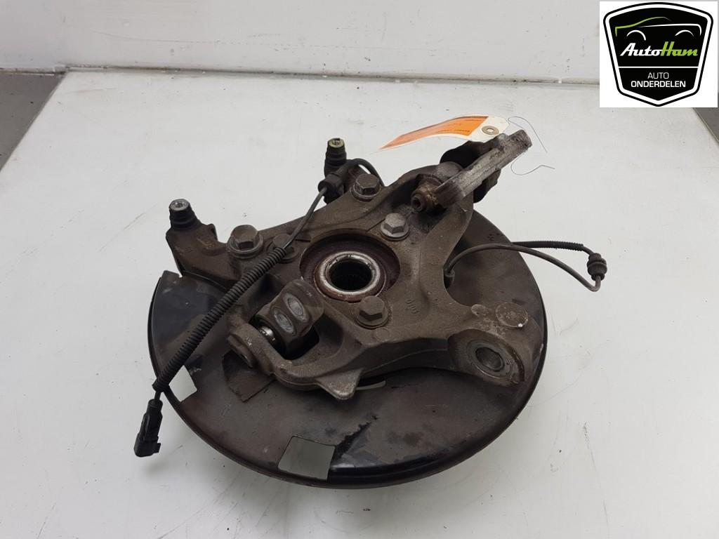 FUSEE RECHTS VOOR Opel Astra J GTC (PD2 / PF2) (|13409307|), Dhr. J. Ham, Gebruikt, Administratie@autoham.nl, Opel