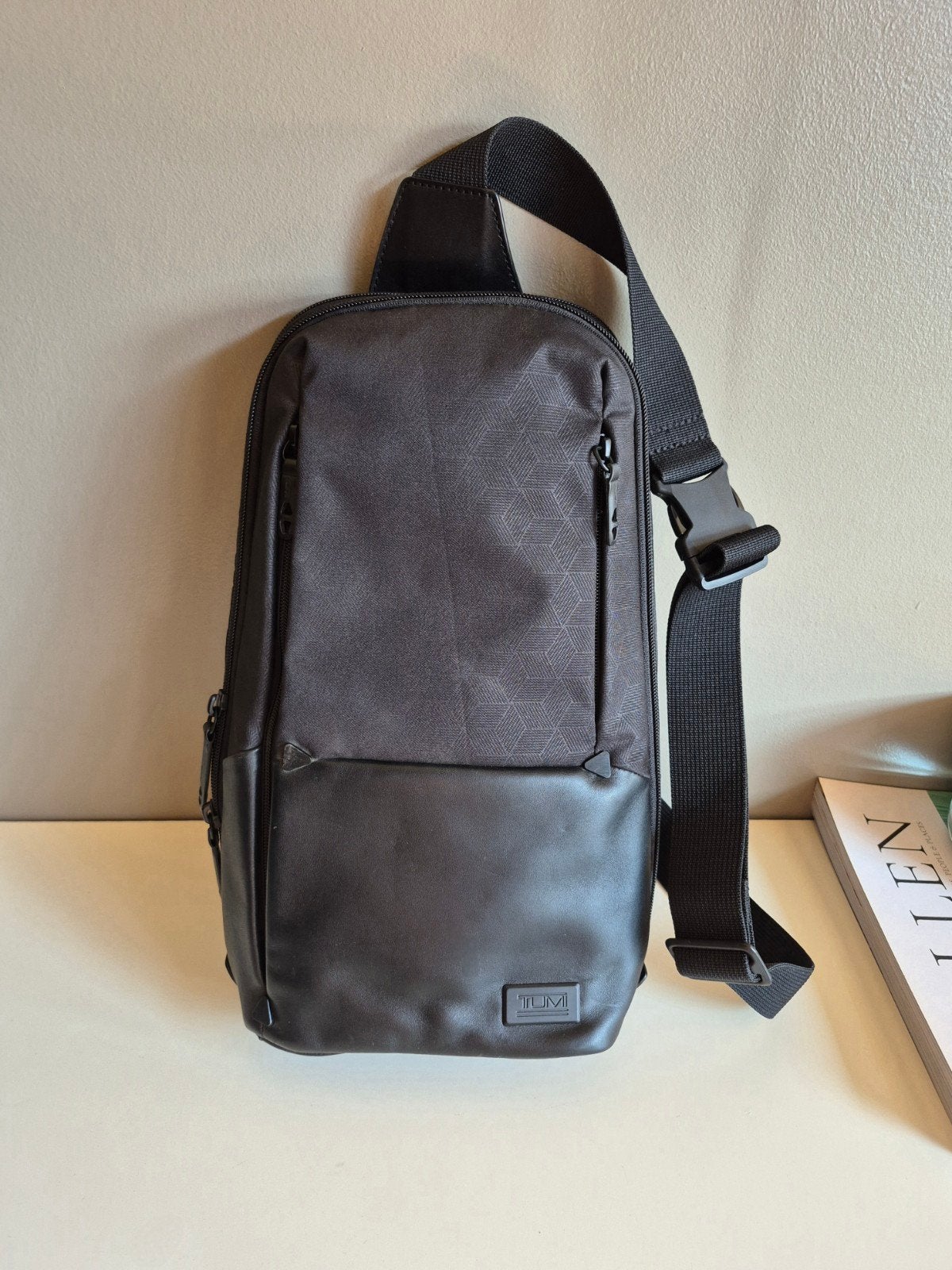 Sac à bandoulière Tumi Tahoe Marshall noir - neuf, Enlèvement ou Envoi, Noir, Cuir