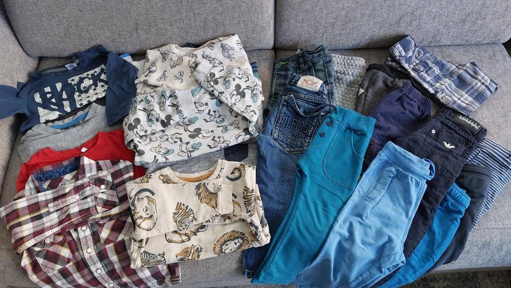 Kleding voor jongens maat 92-98, Enlèvement