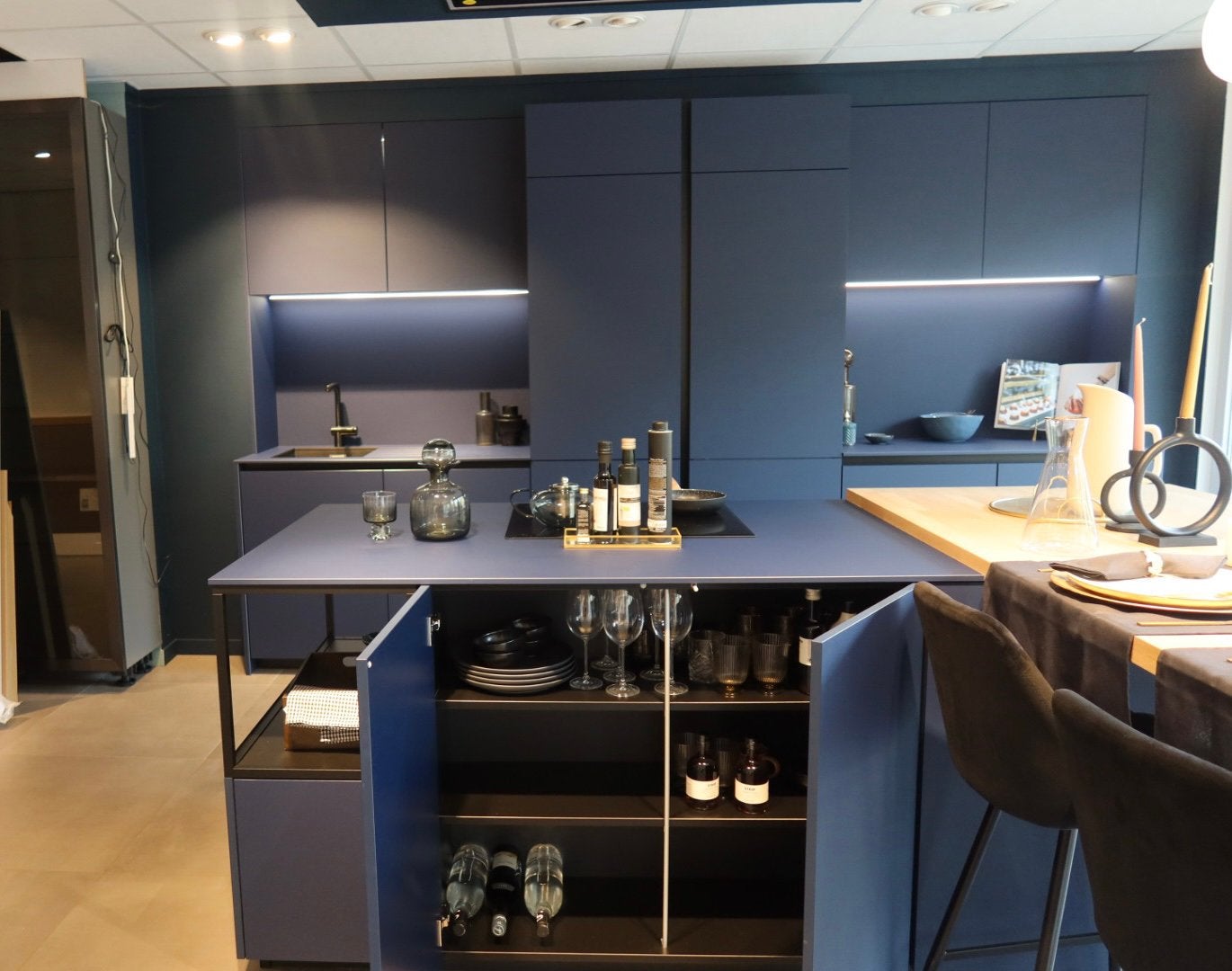 Fenix Blu Fez Mobalpa, Ophalen, Nieuw, Blauw, Met kookeiland