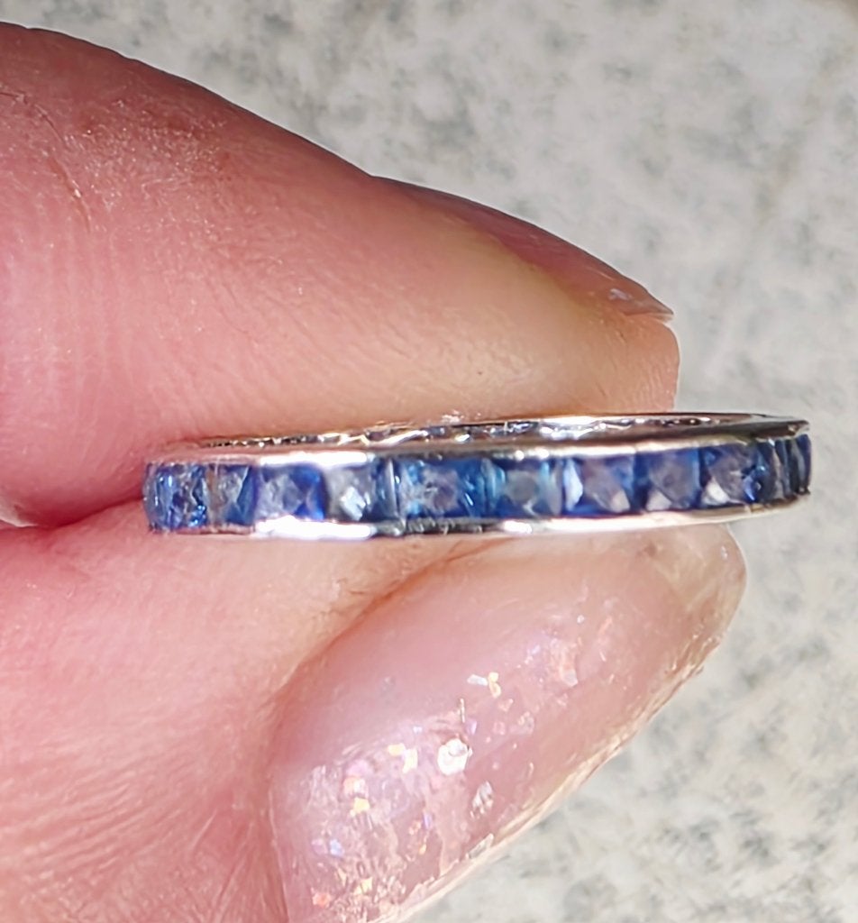 Platinum ring met saffieren, Handtassen en Accessoires, Ringen, Overige materialen, Gebruikt, Blauw, Ophalen of Verzenden