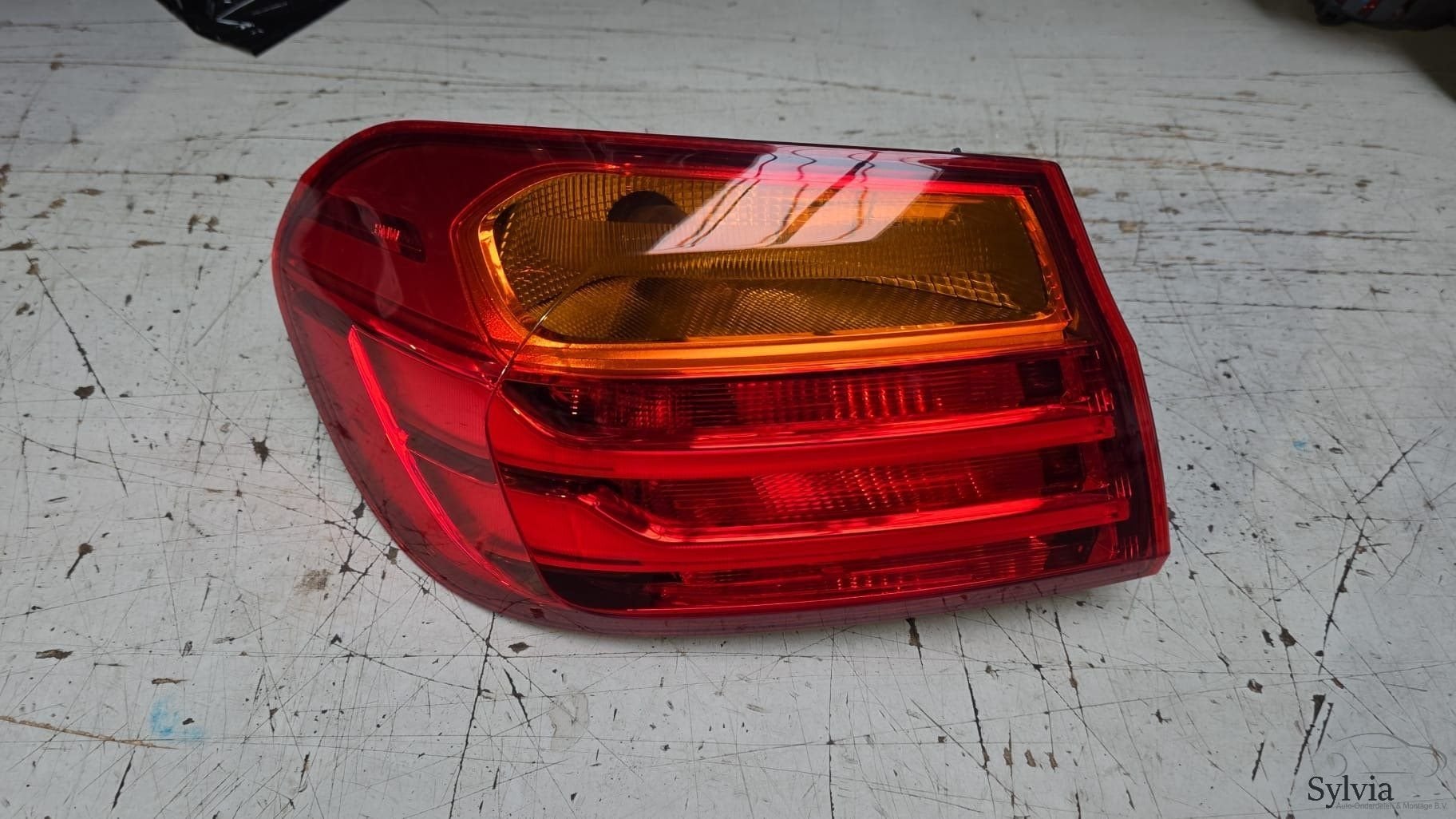 Achterlicht links op scherm BMW 4 Serie F32 F33 F36 F82 F83, Gebruikt, -, -, Ophalen of Verzenden