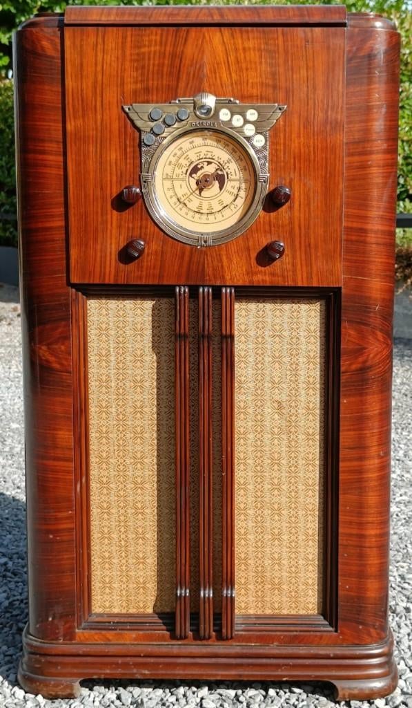 Radio-platenspeler DETROLA 204 uit 1938, Ophalen