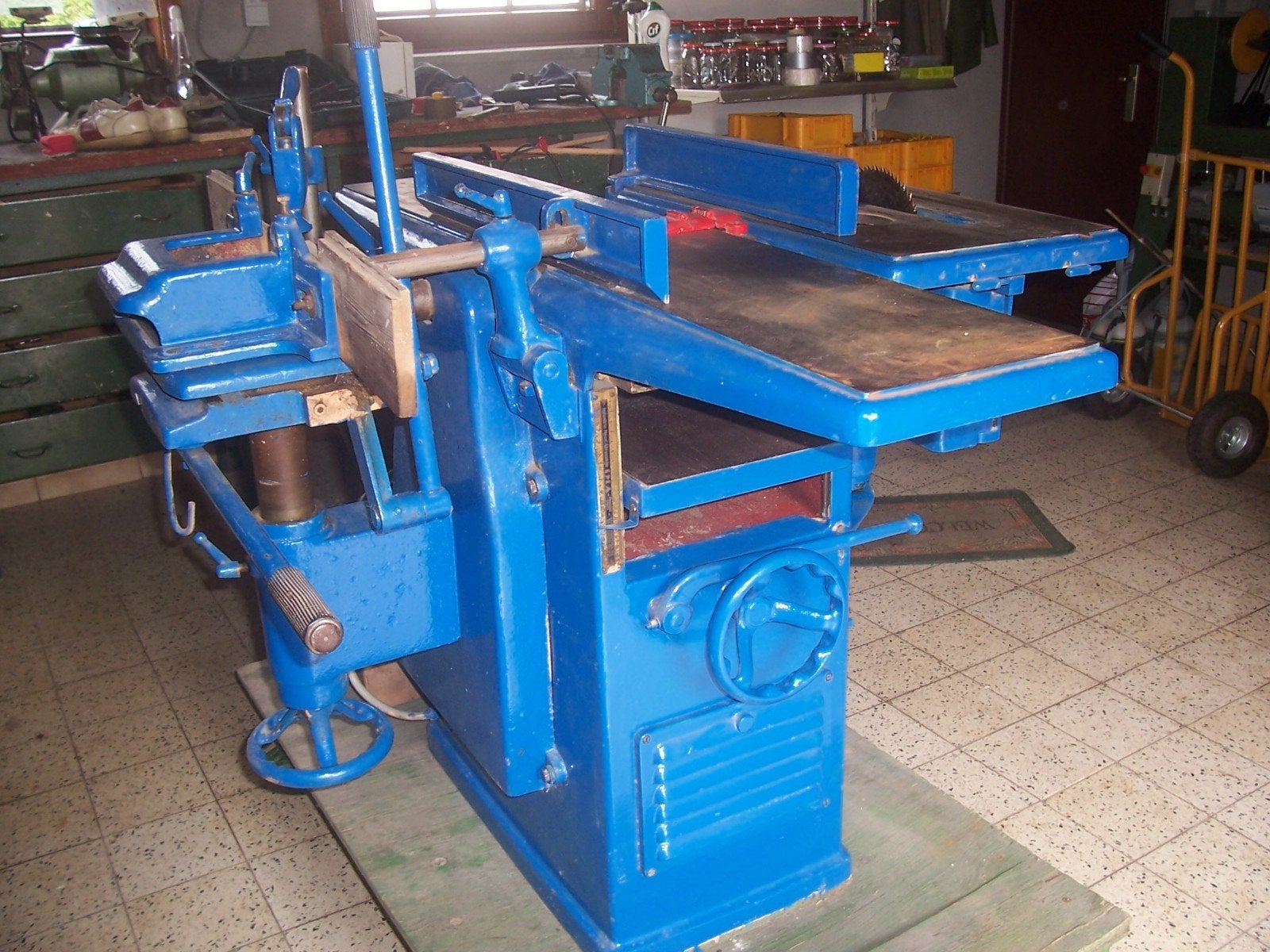 hout combiné, Enlèvement, Utilisé