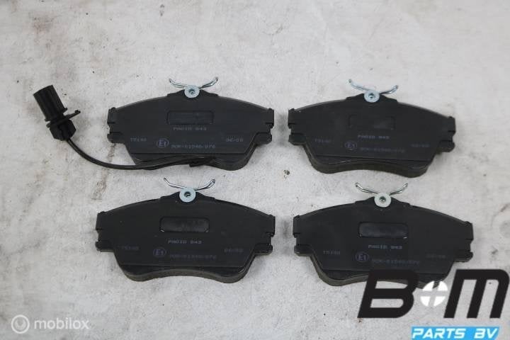 Set remblokken voorzijde VW T4 7D0698151B, Autos : Pièces & Accessoires, Utilisé