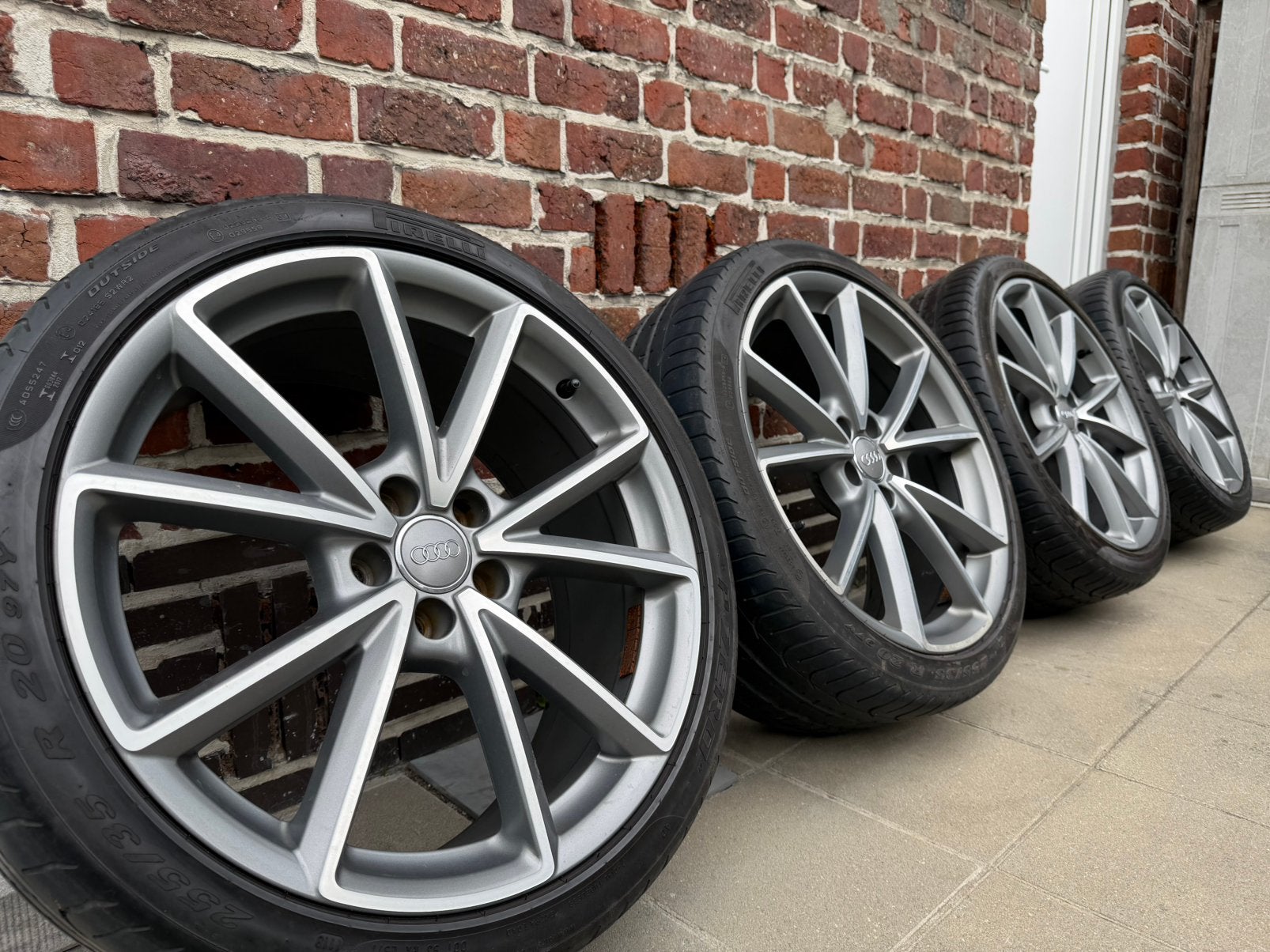 Jantes d'origine Audi RSQ3/Q3 de 20” + pneus d'été Pirelli, Pneus et Jantes, 255 mm, Véhicule de tourisme, Pneus été