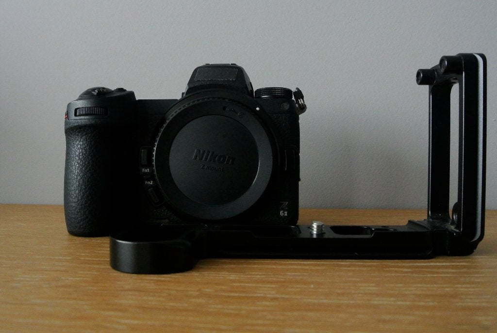 Nikon Z6II + Z24-70 f4S + MB-N10 Battery Pack + L plate set, Stabilisation d'image, Batterie, Comme neuf, Enlèvement