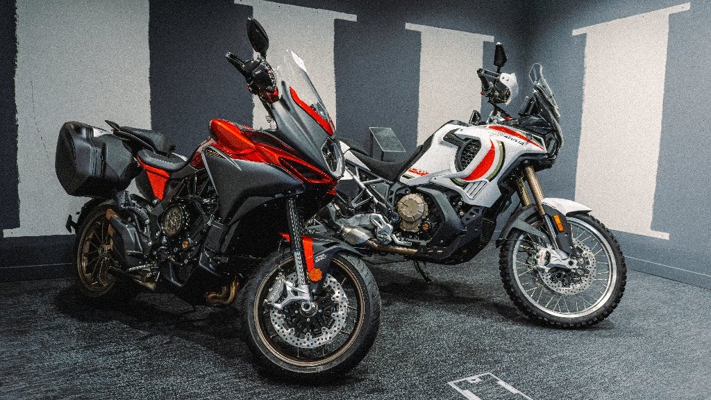 MEGA PROMO: MV Agusta Turismo Veloce Lusso 800 - nieuw, Handvatverwarming, Nieuw, Motorrijbewijs A, Bedrijf