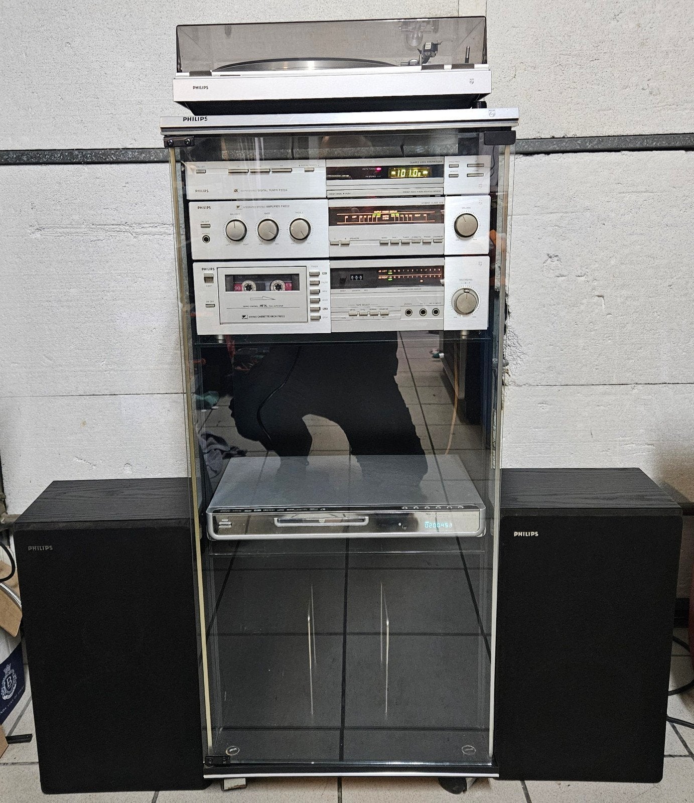 Chaine hifi vintage philips + meuble, TV, Hi-fi & Vidéo, Philips, Reconditionné, Deck cassettes ou Lecteur-enregistreur de cassettes