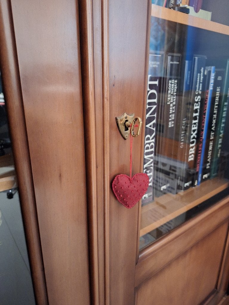 Prachtige boekenkast/vitrinekast in massief hout, Huis en Inrichting, Kasten | Vitrinekasten, Ophalen, Zo goed als nieuw, Overige houtsoorten