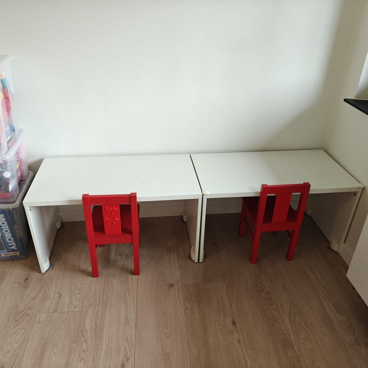 Ikea Smastad banken en kinderstoeltjes, Enlèvement