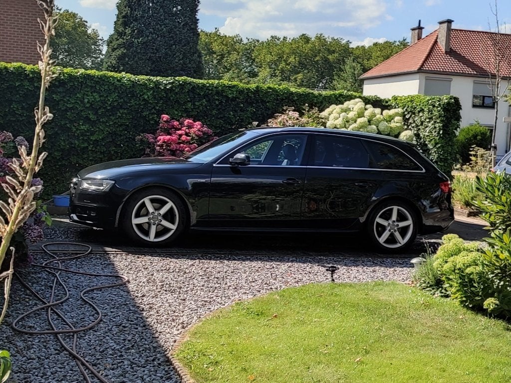 Audi A4 B8 FL 1.8tfsi, Auto's, Voorwielaandrijving, Euro 5, Zwart, 4 cilinders