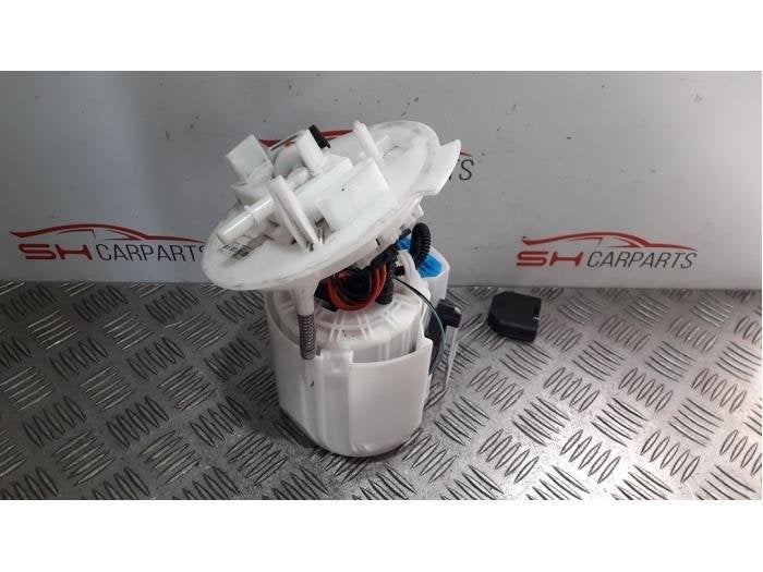 Pompe carburant électrique d'un Mercedes C-Klasse, 3 mois de garantie, Utilisé, -, -