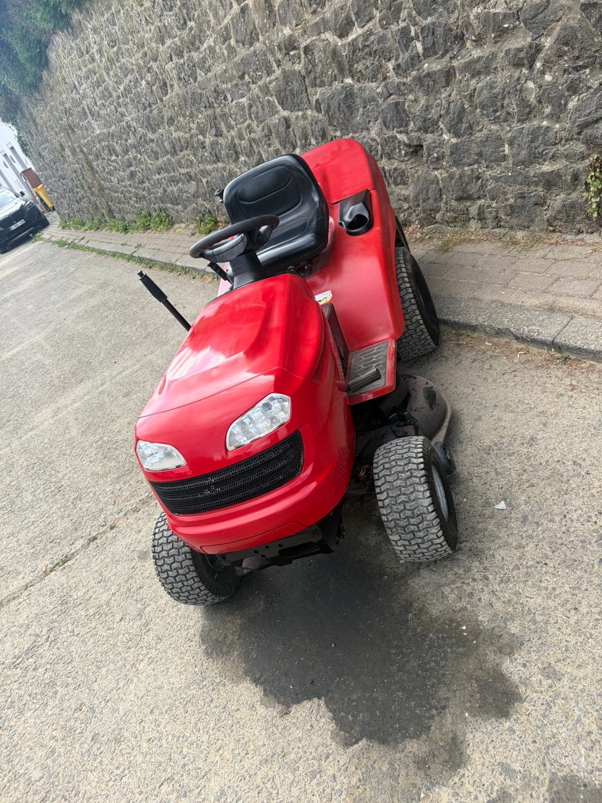 Vend tracteur tondeuse jonsered pres a lemploi, Enlèvement, Comme neuf, Démarrage électrique, 90 à 120 cm