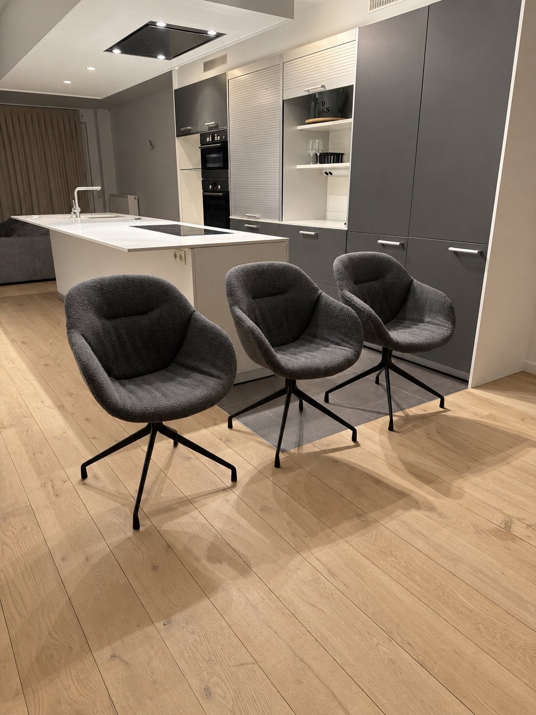 6x Hay ‘About A Chair Soft’ AAC21 Eetkamerstoelen, Huis en Inrichting, Ophalen of Verzenden, Zo goed als nieuw, Metaal, Muuti normann jori leolux vitra juntoo audo fritz ferm