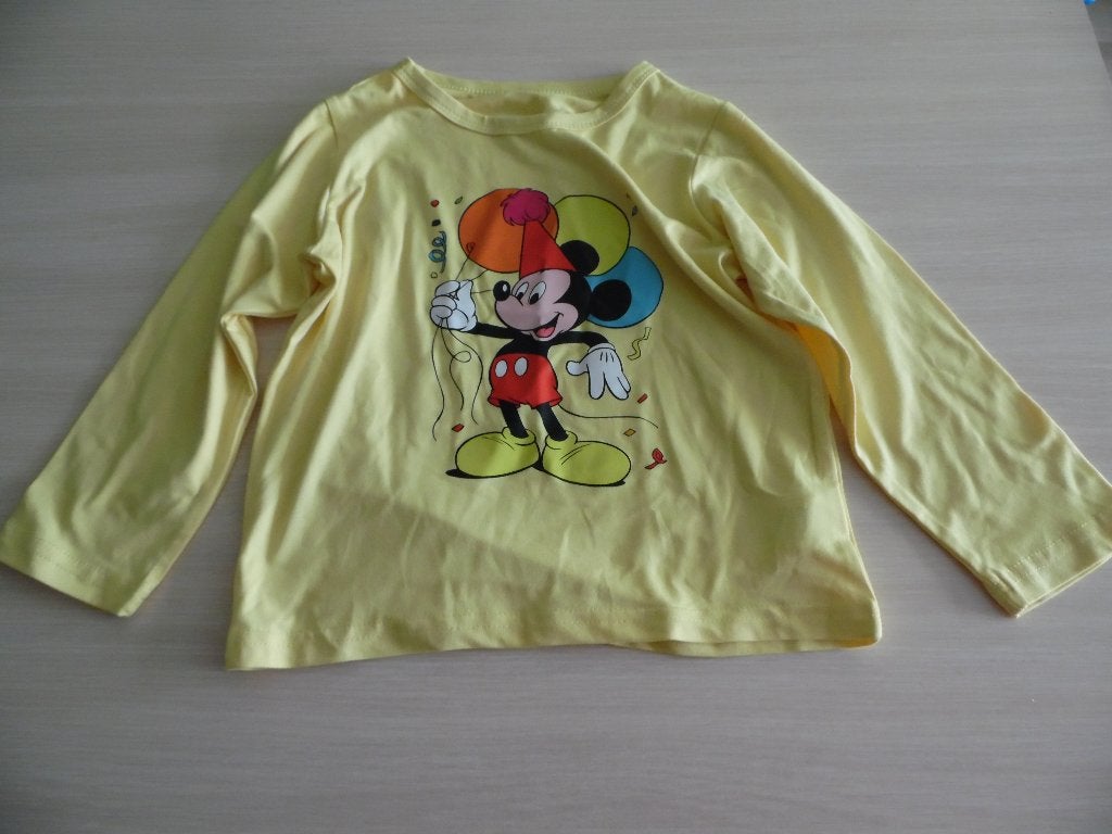 NIEUW MICKEY DISNEY T-SHIRT MET LANGE MOUWEN, Kinderen en Baby's, Kinderkleding | Maat 104, Zo goed als nieuw, Jongen, Shirt of Longsleeve