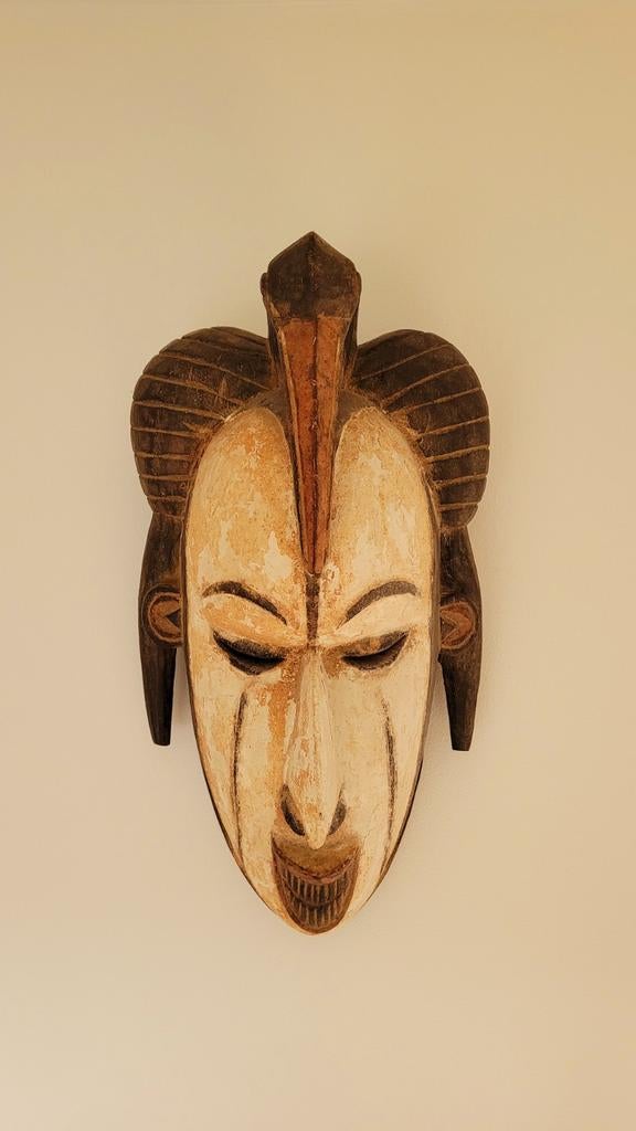 Zuid-Afrikaans masker, Ophalen