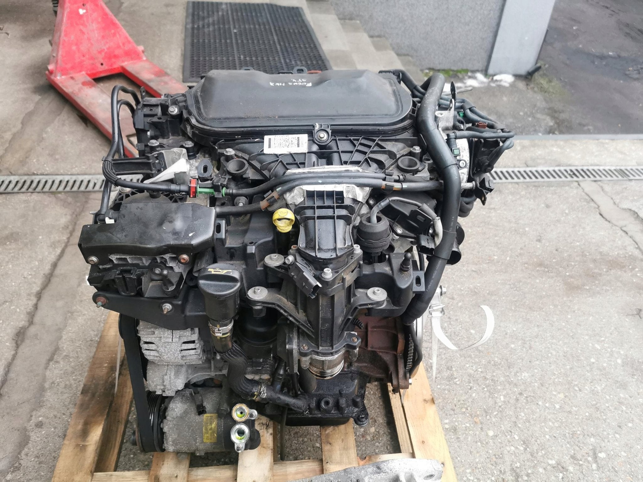 Moteur UFDB Complet FOCUS FORD, Envoi, Utilisé, Daihatsu