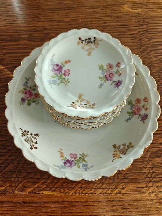 Coupelles / Sous verre et sous bouteille à fleurs, Antiquités & Art, Enlèvement