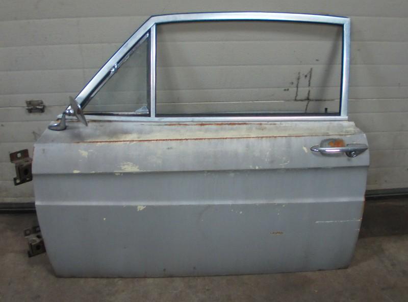 PORTE GAUCHE Ford Taunus (01-1970/02-1976), Info@VerberkAutodemontage.nl, Nijverheidstraat 1a 1a
5405 AJ  UDEN, NL, Dhr. R. Verberk