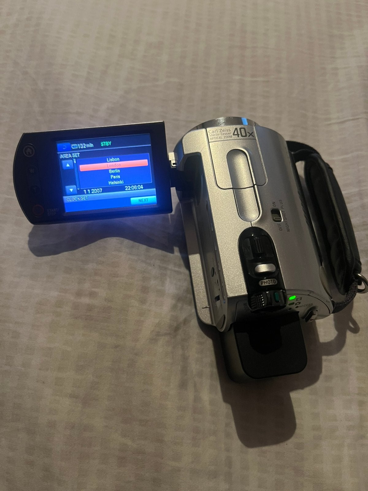 SONY HANDYCAM DSR-SR32 HDD, Harde schijf, Ophalen of Verzenden, Zo goed als nieuw, Sony