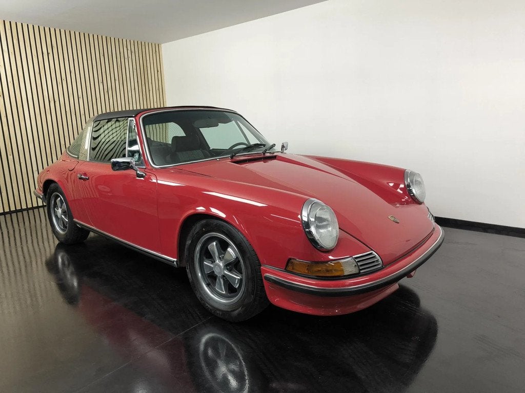 Porsche 911 2.4 Targa 1972, Rouge, Achat, 2400 cm³, Entreprise