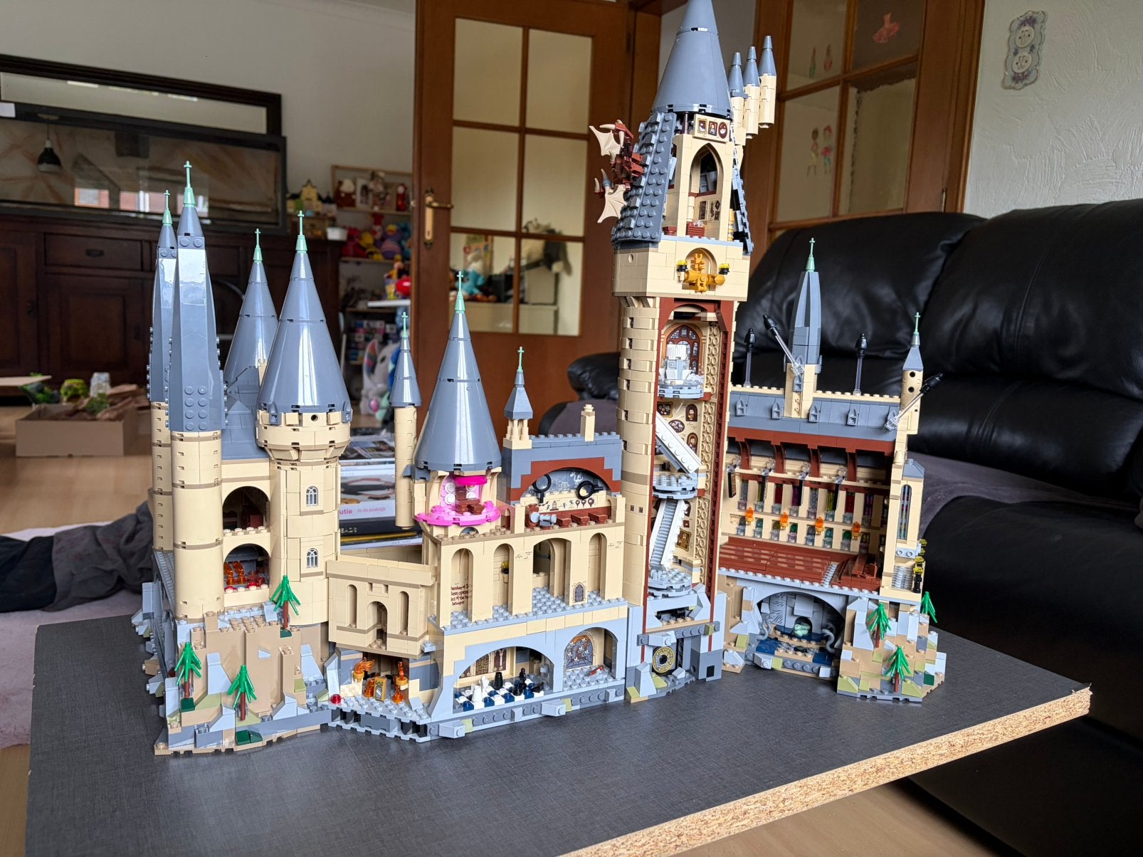 Titel: LEGO Harry Potter 71043 Zweinstein Kasteel gebouwd, Kinderen en Baby's, Ophalen, Lego, Harry Potter