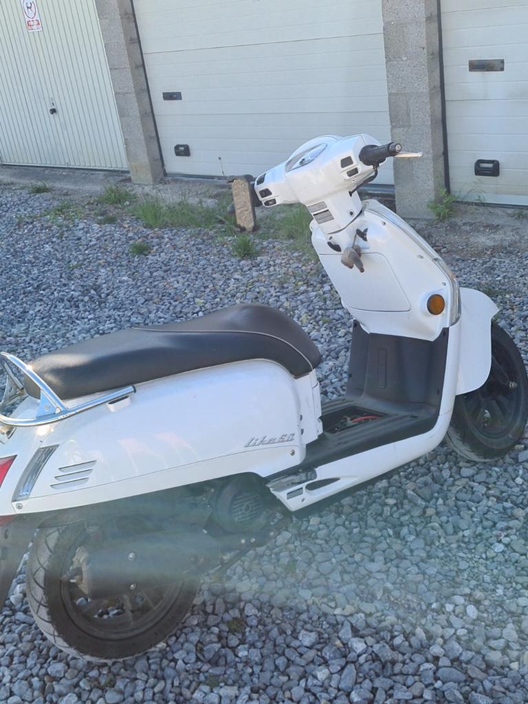 Kymco uitlaat 50cc scooter 4takt in goede staat, Ophalen of Verzenden, Uitlaat