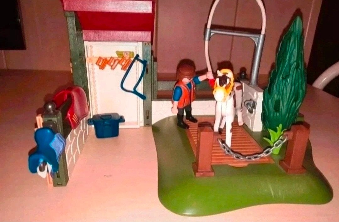 Box pour cheveux/ voor paarden Playmobil, Kinderen en Baby's, Ophalen