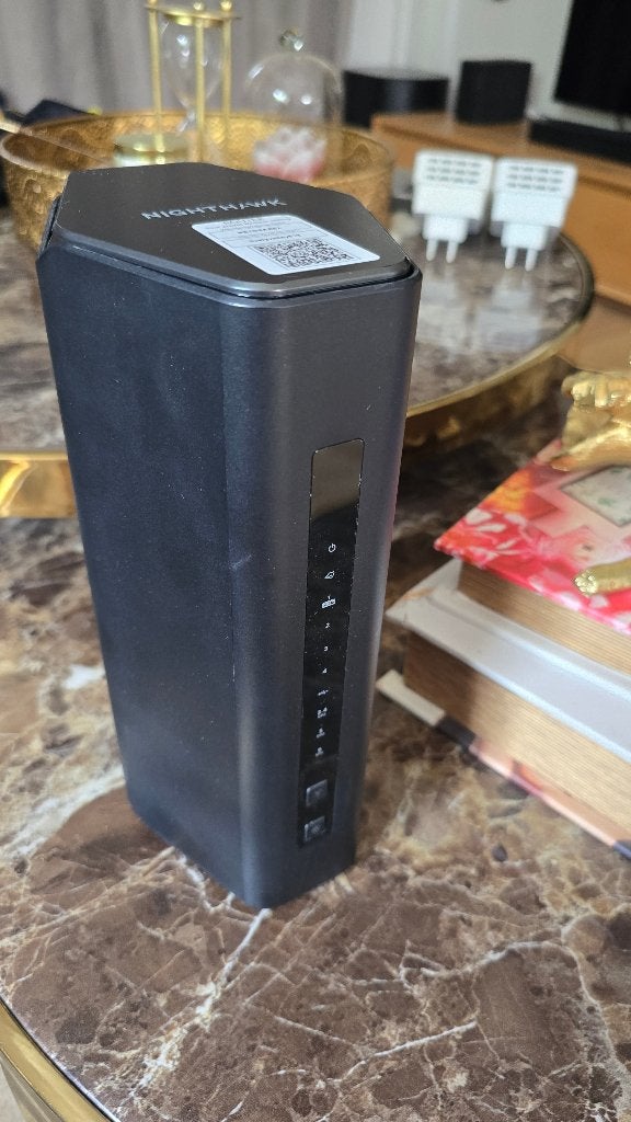 NETGEAR Nighthawk Tri-Band WiFi 7-router (RS500) BE12000, Ophalen of Verzenden, Zo goed als nieuw, Netgear
