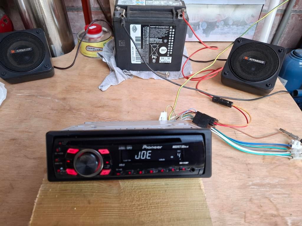 Pioneer en Kenwood autoradio CD, Ophalen