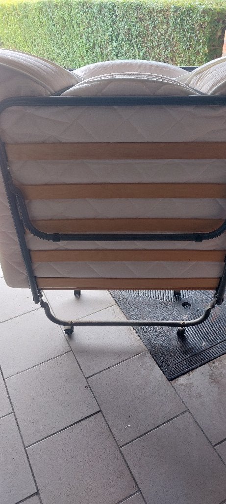 Lit d'appoint pliant 1 personne sur roulettes + Matelas NEUF, Enlèvement, Utilisé, Une personne, Sommier