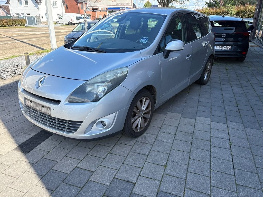 RENAULT Grand Scénic 3*1.6 dCi*7p  Koppeling slecht !!!, Auto's, Voorwielaandrijving, Euro 5, Monovolume, Zwart