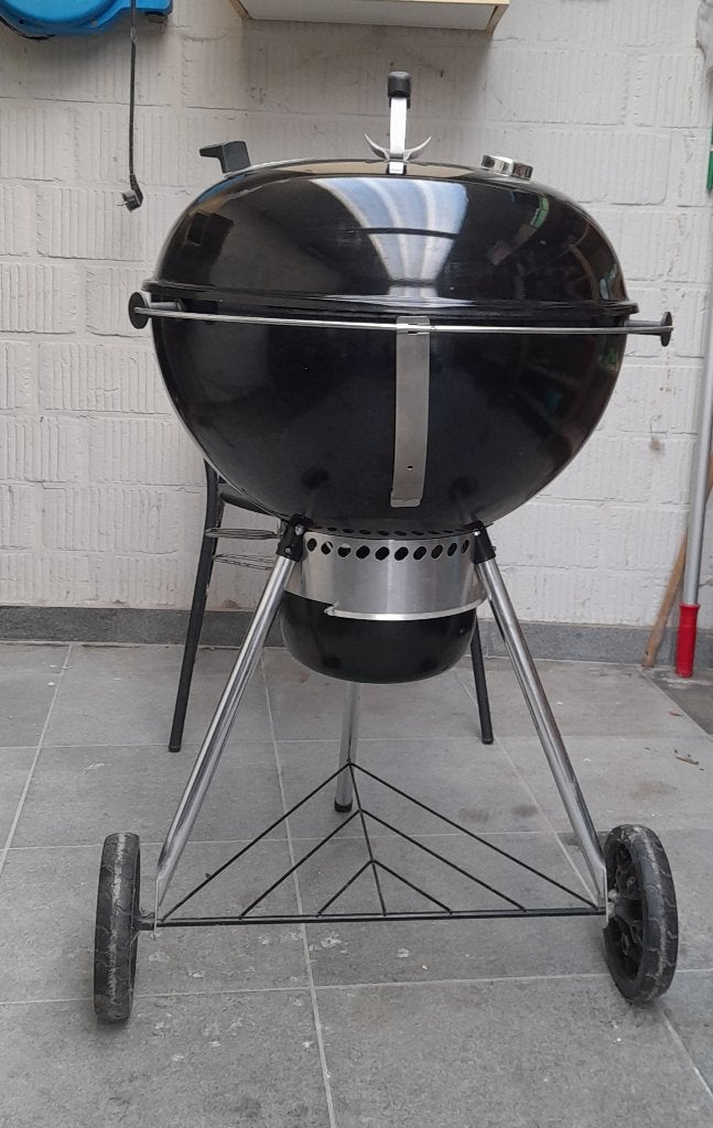 Weber, Tuin en Terras, Houtskoolbarbecues, Ophalen, Zo goed als nieuw, Weber, Met accessoires